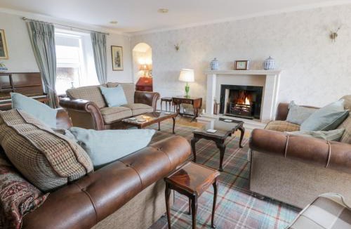 Lanark House | Marshill Farm House