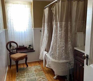 Sackville Hotel | Marshlands Inn