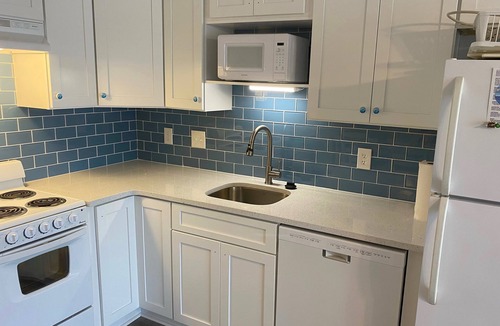 Garden City Condo | Marshside Sunsets! - Peaceful Marshview - Screened Balcony, Short walk to beach!