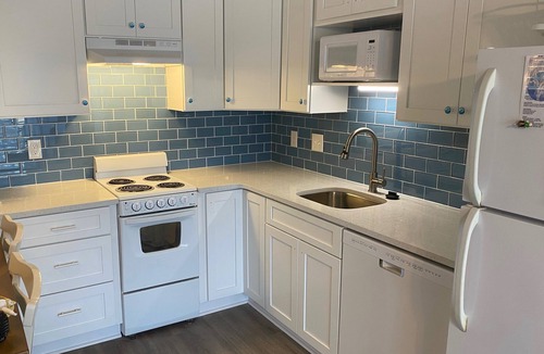 Garden City Condo | Marshside Sunsets! - Peaceful Marshview - Screened Balcony, Short walk to beach!