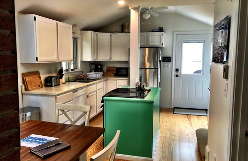 Cape Porpoise Cottage | Marshview Cottage: Charming, Quiet & Water views