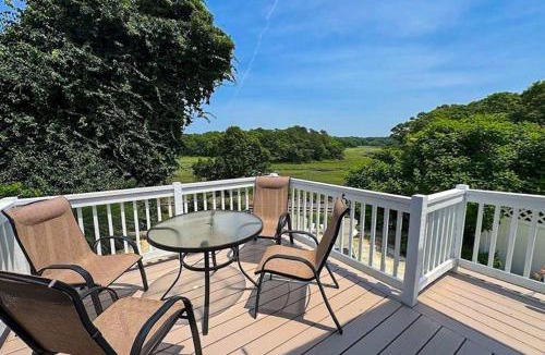 Pocasset House | Marshview Cottage