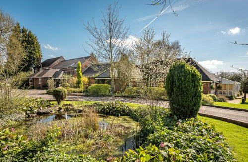 Wordsley Hotel | Marston Farm Hotel