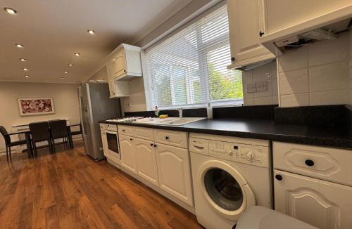 Marston Moretaine Apartment | Marston MK43 Serviced Accommodation