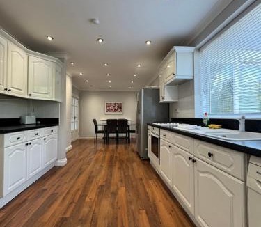 Marston Moretaine Apartment | Marston MK43 Serviced Accommodation