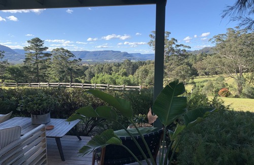 Kangaroo Valley Villa | Martha's Villa - panoramic, peaceful location