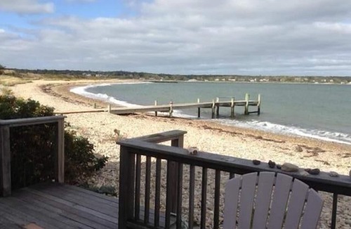East Chop Cottage | Martha's Vineyard Beachfront Cottage in Oak Bluffs but closer to Vineyard Haven
