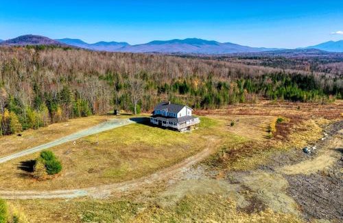 Lancaster House | Martin Grandview Estate