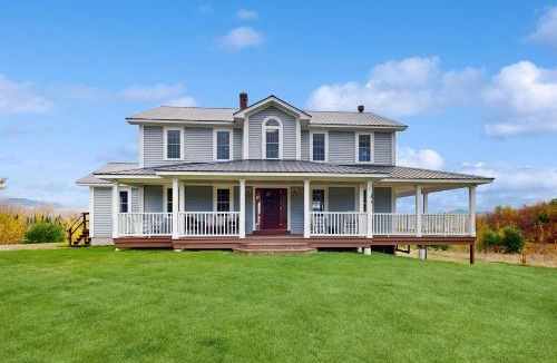 Lancaster House | Martin Grandview Estate