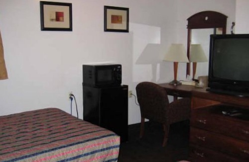 Brookfield Hotel | Martin House Motel