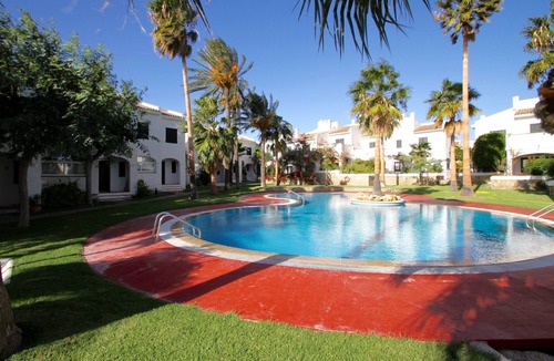 Miami Platja Ski Chalet | MARTIN18 adosado junto a playa especial niños