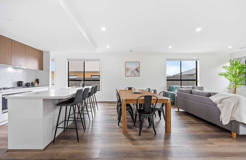 Lucas House | Martland Manor, Lucas