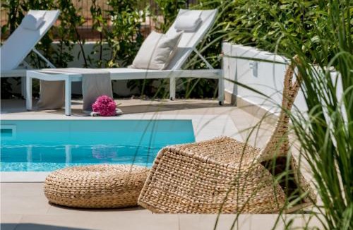 Poljica House | Marula holiday home - with heated pool
