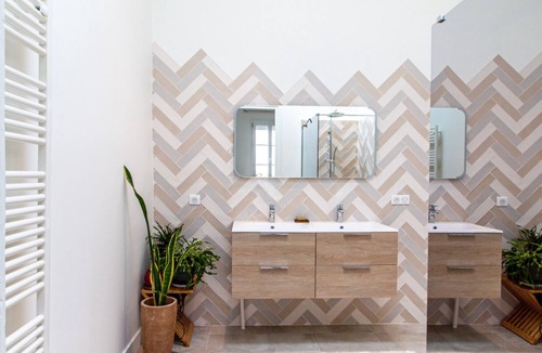 Grand Parc-Paul Doumer Ski Chalet | Marvel of the Chartrons