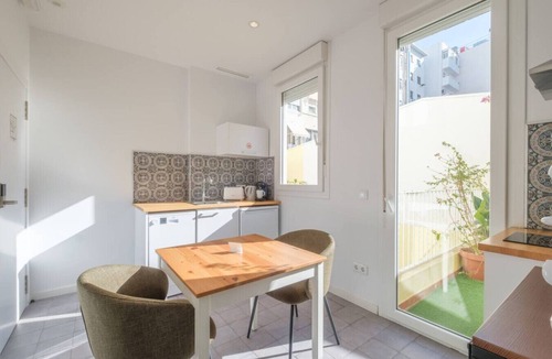 La Petxina Apartment | Marvellous Apt. with a Large Private Terrace