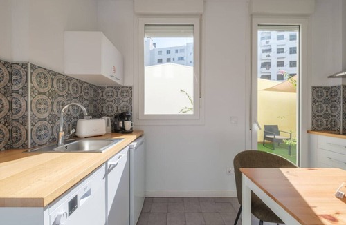 La Petxina Apartment | Marvellous Apt. with a Large Private Terrace
