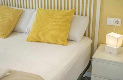 La Petxina Apartment | Marvellous Apt with a Large Private Terrace