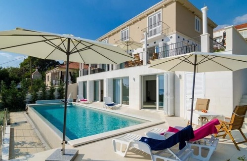 Plat Villa | Marvellous Cavtat Villa | Five Bedrooms | Villa Orlando | Private Pool | Stunning Sea Views
