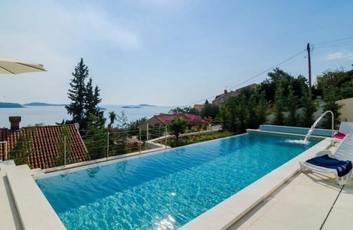 Plat Villa | Marvellous Cavtat Villa | Five Bedrooms | Villa Orlando | Private Pool | Stunning Sea Views