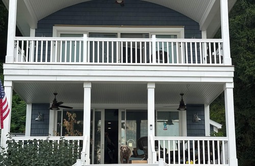 Webster Cottage | Marvelous 11 bed cottage on the water