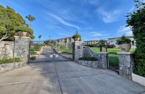 Escondido Villa | Marvelous 11-bedroom villa in Escondido