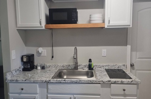 Austell Apartment | Marvelous 2-bedroom apartment with AC in Austell