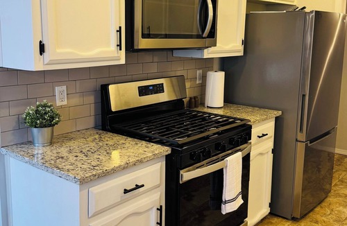 Taylor Ranch House | Marvelous 3-bedroom house with a GameRoom in Albuquerque.