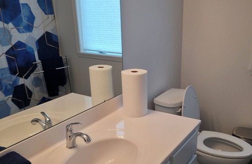 Afton House | Marvelous 3-bedroom house in Loves Park, IL