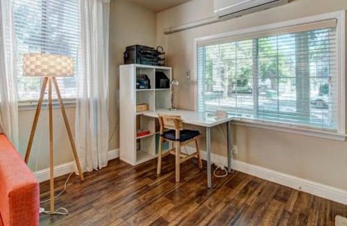 Midtown Sacramento Apartment | Marvelous Midtown Stay with a Modern Twist