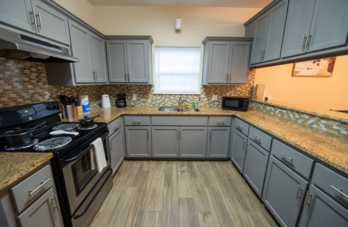 Edinburg House | Marvelous Pet Friendly Comfortable Townhome with Private Terrace!