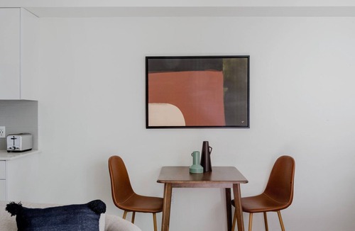 University District Apartment | Marvelous U-District Studio w/Laundry, nr Shops & Parks, by Blueground