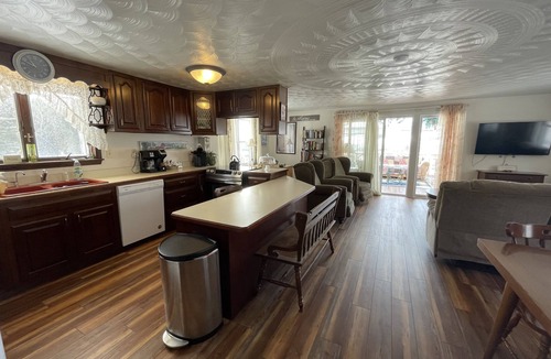 Richfield Springs House | Mary's Country Palace