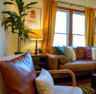 Iola House | Mary's Place