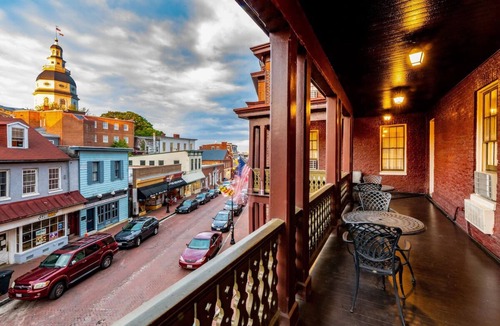 Historic District Hotel | Maryland Inn 2 Doubles, Pet-Friendly, 2 Units