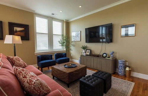 Salina Apartment | Marymount College Building