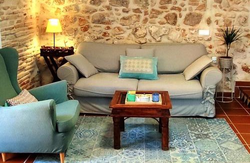 Altura House | MASÍA de SAN JUAN CASA NÚMERO 1 en Castillo con piscina y Aire Acondicionado