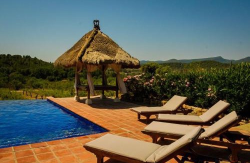 Castellnovo Hotel | Masía Durbá Hotel B&B