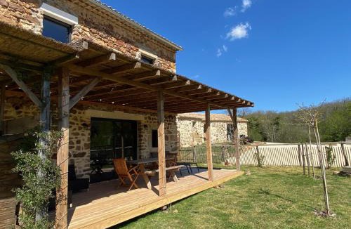 Aigueze House | Mas Bô Regard gîte Velours