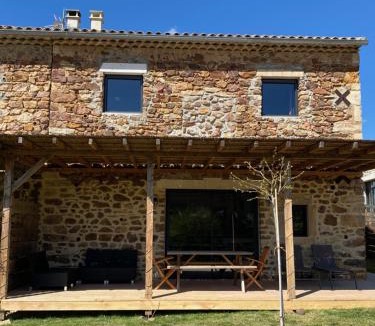 Aigueze House | Mas Bô Regard gîte Velours