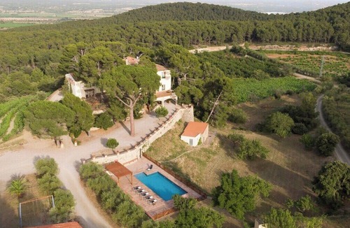 Figuerola del Camp Villa | Mas Barbat Summary: S
