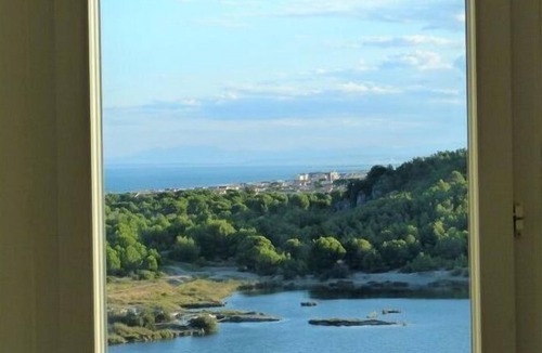 Saint-Pierre-la-Mer House | Mas Bellevue Comfortable holiday residence