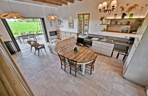 Beaucaire House | 🌿 Mas d'exception en Provence - 3 houses, 2 swimming pools, boules court