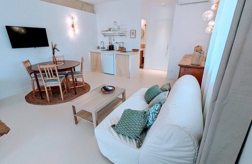 Sainte-Anastasie Hotel | Mas d'Eyrolles