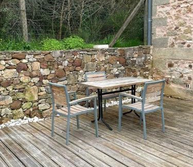 Saint-Hippolyte-de-Montaigu Villa | Mas de Patou - T2 Maison avec Jardin Calme - 10' d'Uzès