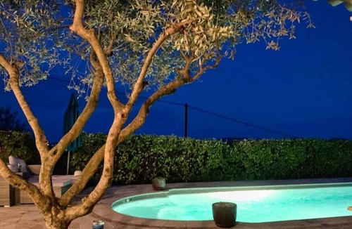 Saint-Ambroix House | Mas de Barras This charming property with private pool sleeps 8