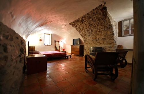 Brissac House | Mas de Coulet