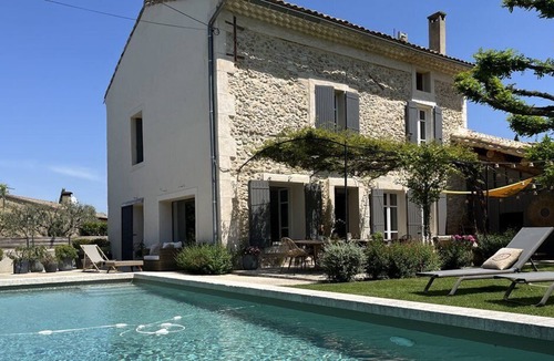 Entraigues-sur-la-Sorgue House | Mas de l'Estello - pour 8 personnes - avec piscine