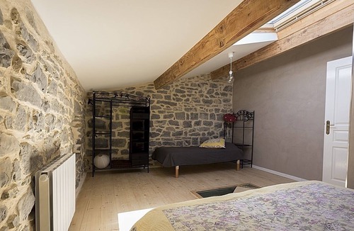 Joyeuse House | Mas de Guilhaumon "hamlet side"