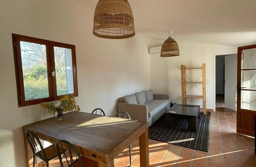 Le Puy-Sainte-Reparade House | mas de la Pivoine