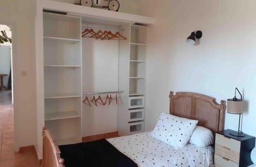 Saint-Laurent-d'Aigouze House | Mas de l isle sauvage aigues mortes